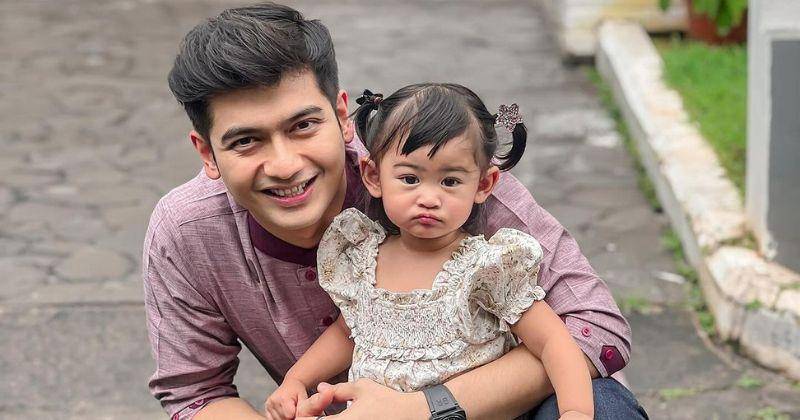 Jelang Putusan Cerai, Teuku Ryan Tulis Pesan Menyentuh untuk Moana
